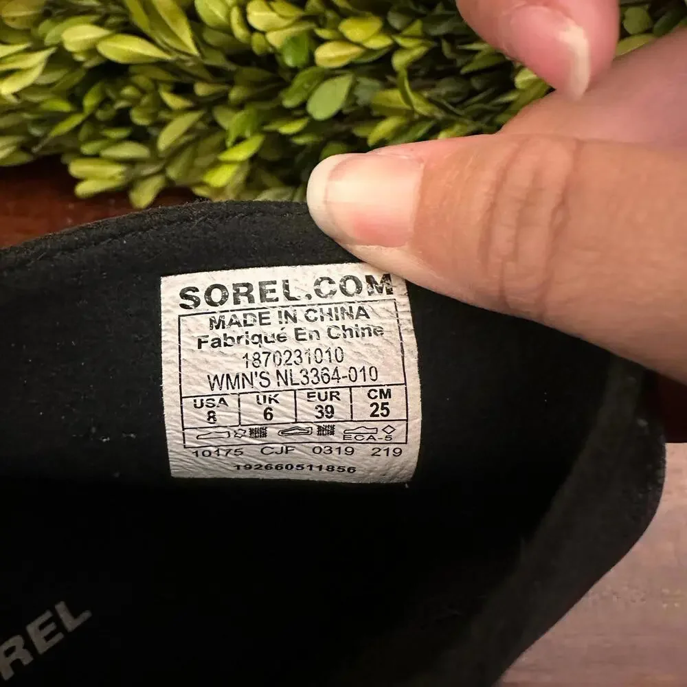 Sorel Joan‎ of Arctic Wedge II Zip Boots 8